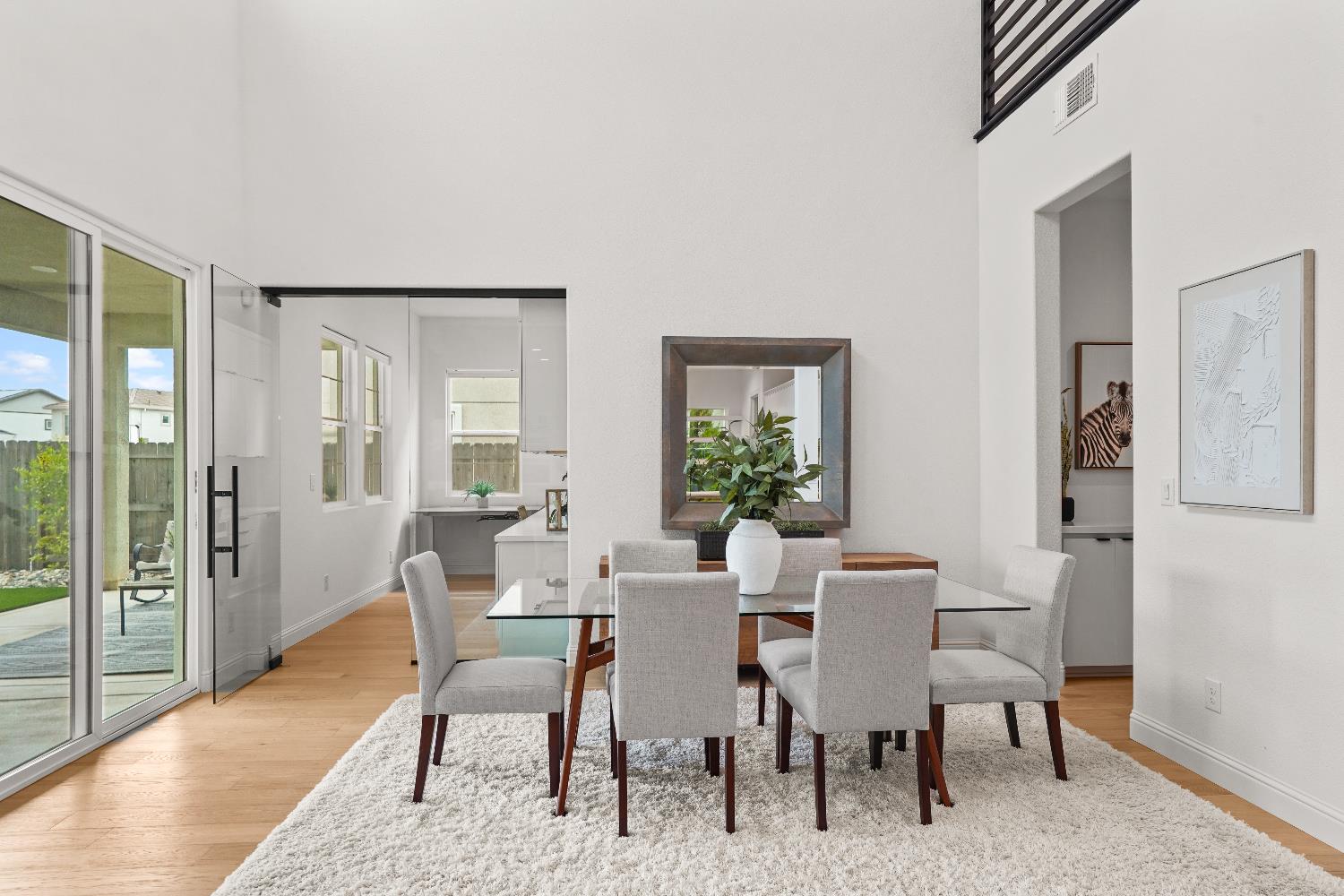 Detail Gallery Image 24 of 71 For 12840 Pier View Way, Rancho Cordova,  CA 95742 - 4 Beds | 3/1 Baths
