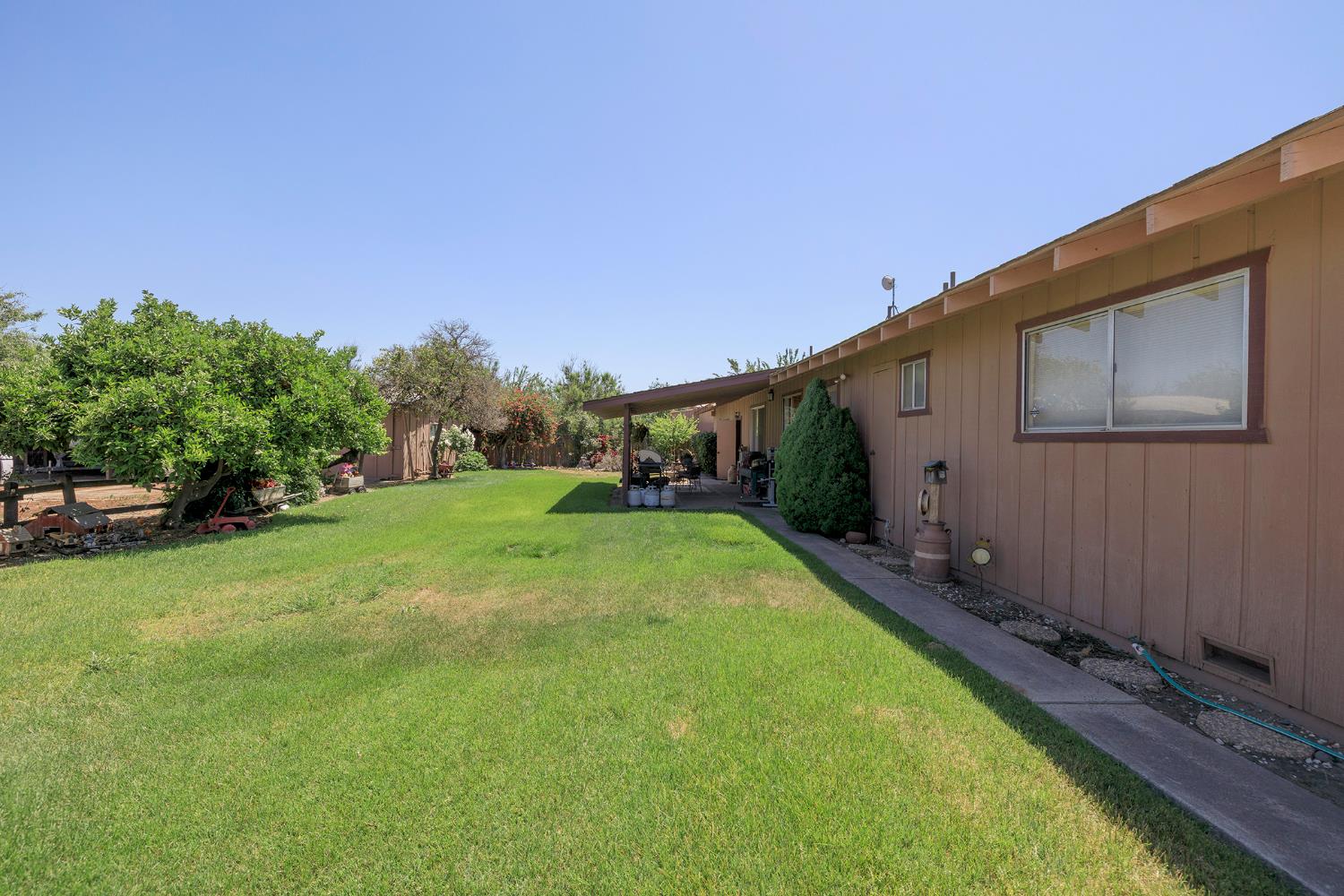 Detail Gallery Image 33 of 63 For 4270 Sultana Ave, Atwater,  CA 95301 - 3 Beds | 2 Baths