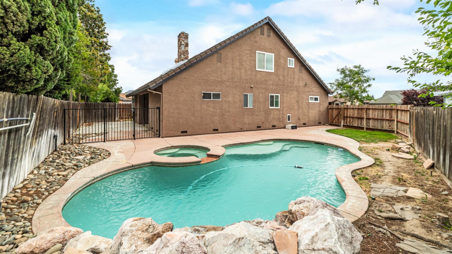 Detail Gallery Image 65 of 69 For 839 Cobblestone, Ripon,  CA 95366 - 4 Beds | 3 Baths