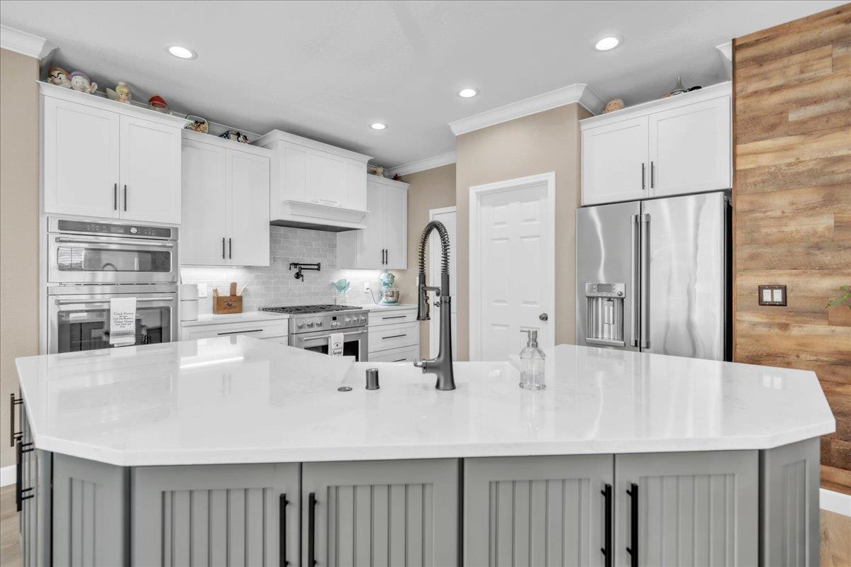 Detail Gallery Image 11 of 40 For 4117 Torrazzo Way, El Dorado Hills,  CA 95762 - 3 Beds | 2 Baths