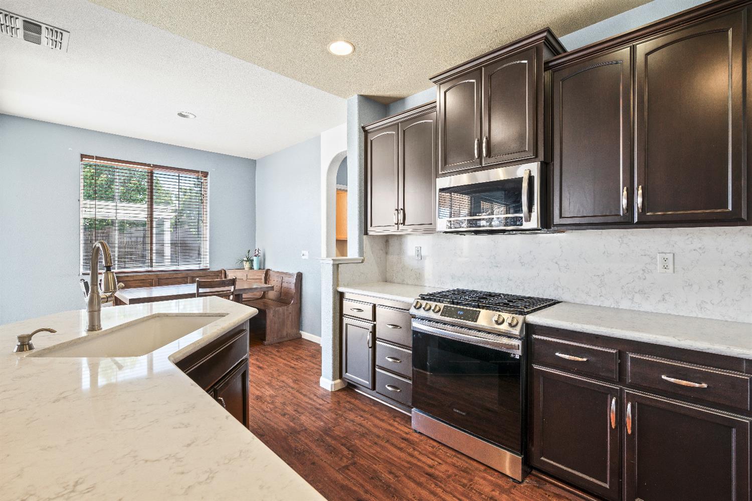 Detail Gallery Image 18 of 43 For 4151 Etoway Way, Rancho Cordova,  CA 95742 - 5 Beds | 3/1 Baths