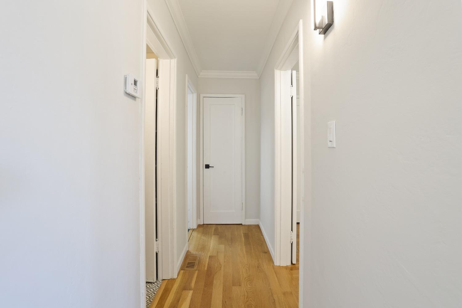 Detail Gallery Image 14 of 27 For 1644 San Pablo Ave #D,  Berkeley,  CA 94702 - 1 Beds | 1 Baths