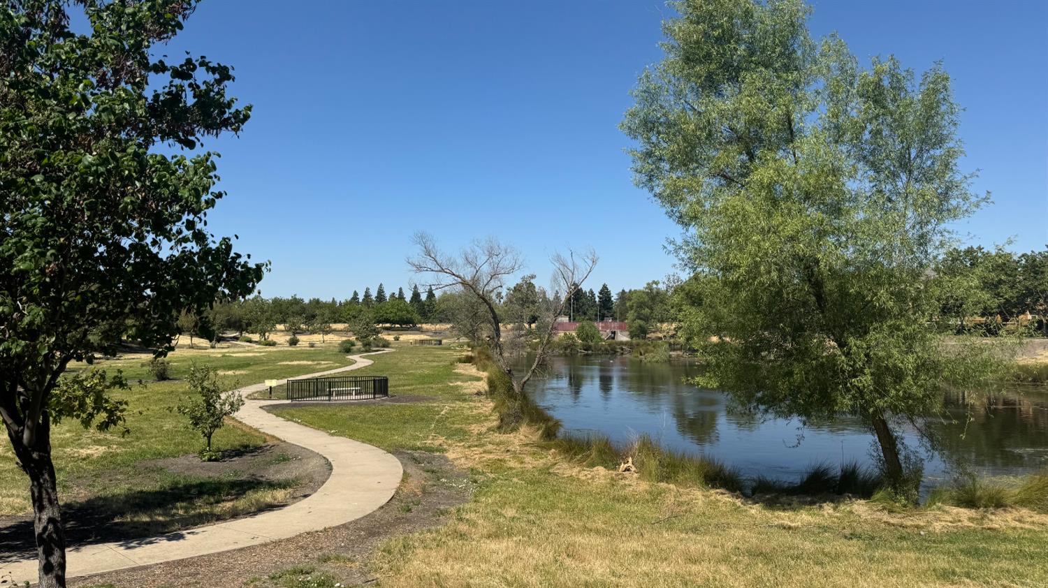 Detail Gallery Image 61 of 61 For 1900 Danbrook Dr #521,  Sacramento,  CA 95835 - 3 Beds | 2 Baths