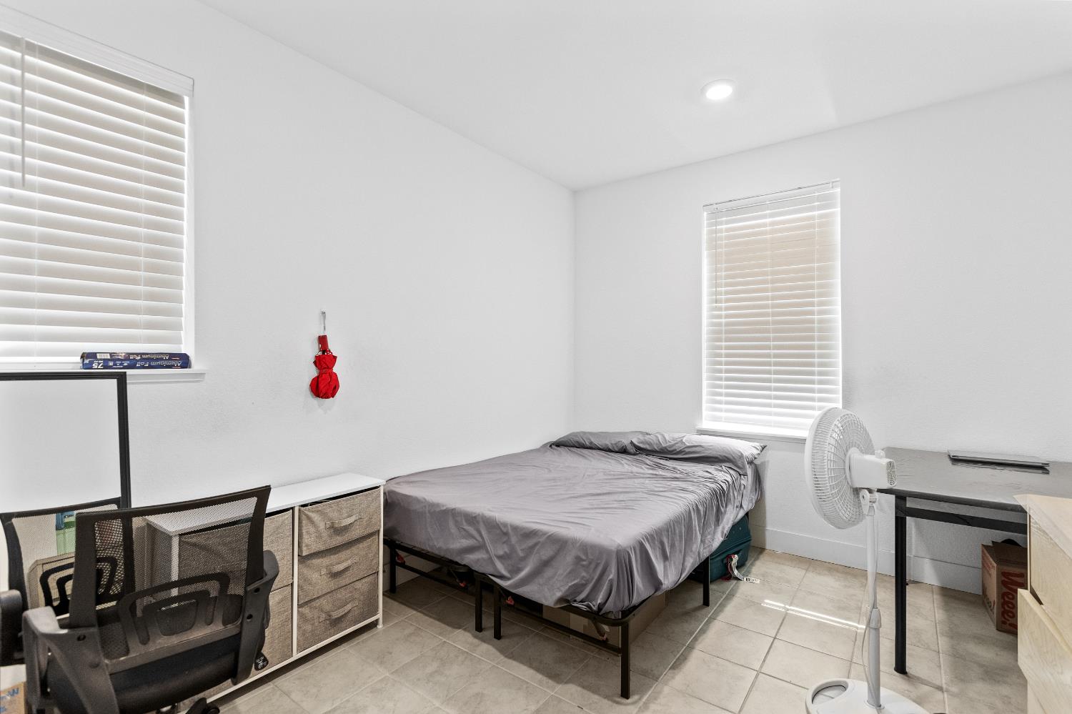 Kilo Way, Elk Grove, California image 31