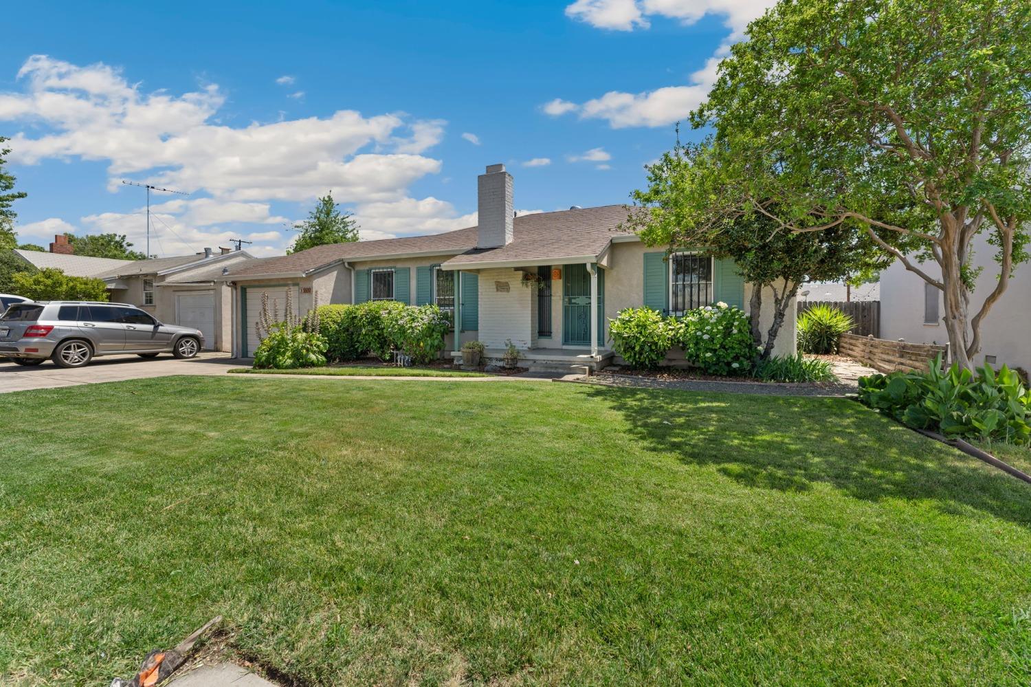 Fruitridge Road, Sacramento, California image 3