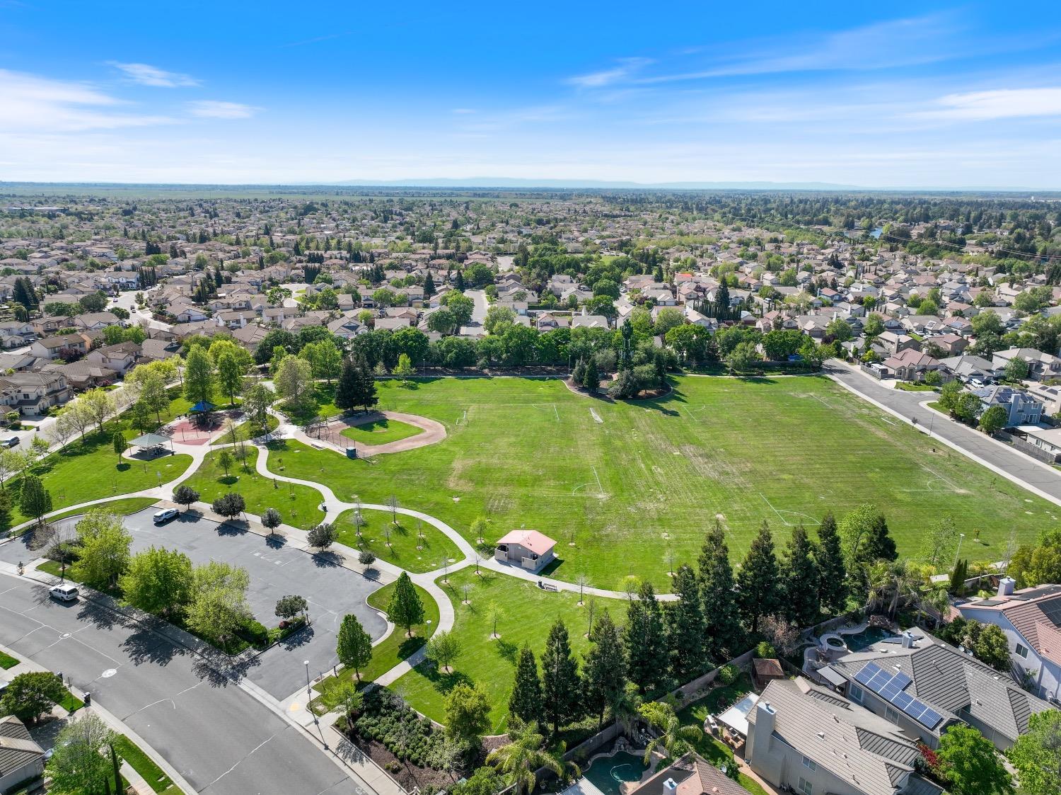 Gladwin Way, Elk Grove, California image 46
