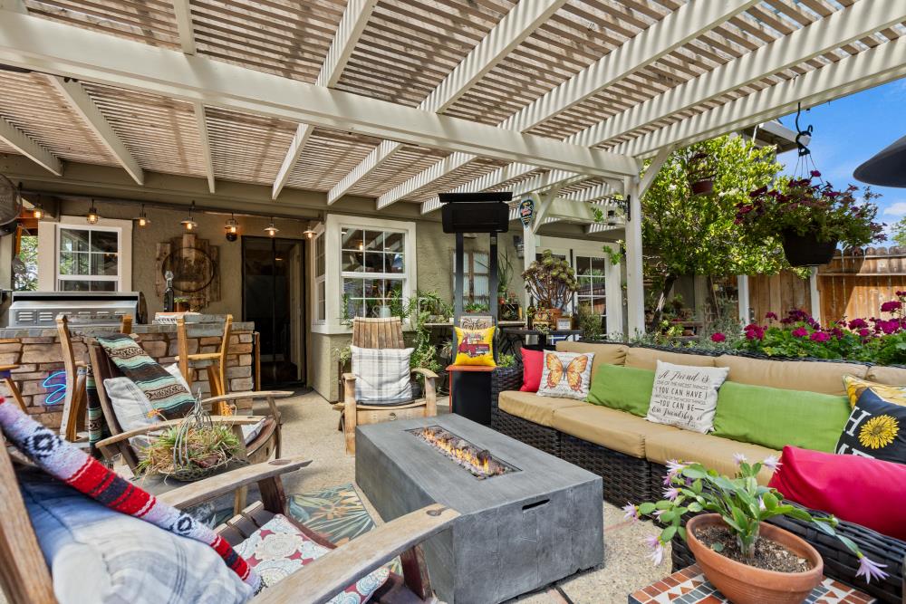 Detail Gallery Image 74 of 99 For 7020 Rathmore Ct, Elk Grove,  CA 95758 - 3 Beds | 2/1 Baths