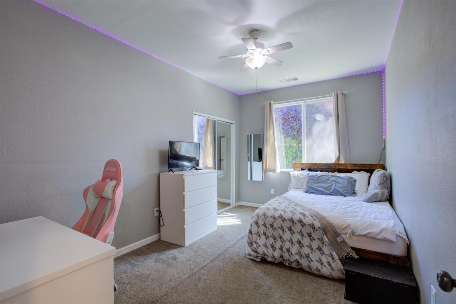 Detail Gallery Image 21 of 49 For 2341 Summersong Ct, Turlock,  CA 95382 - 6 Beds | 3 Baths