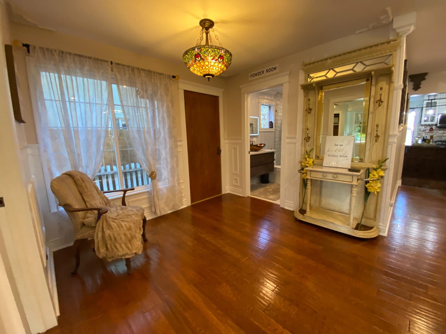 N Pleasant Avenue, Lodi, California image 37
