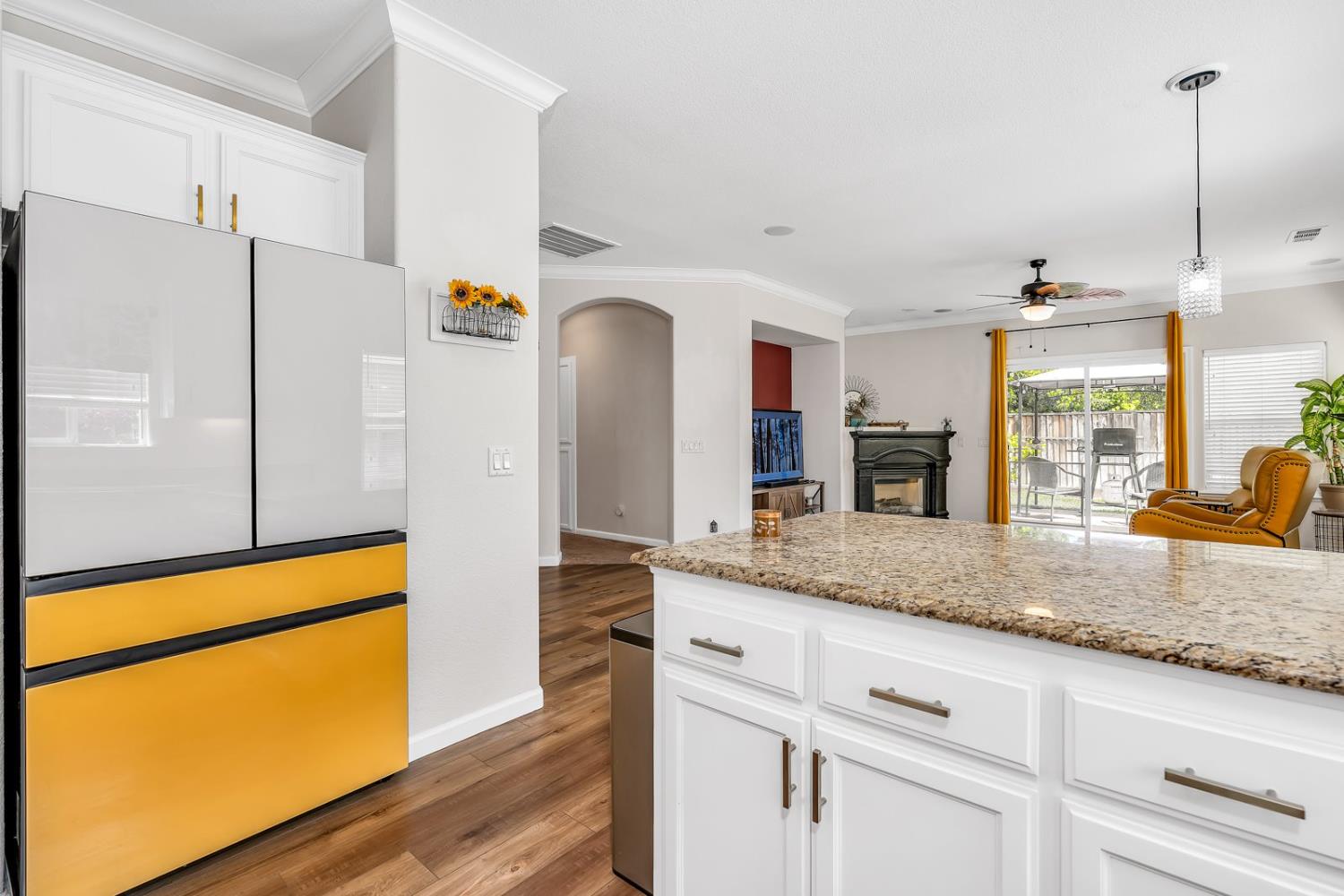 Detail Gallery Image 20 of 48 For 3008 La Vina Cir, Los Banos,  CA 93635 - 3 Beds | 2 Baths