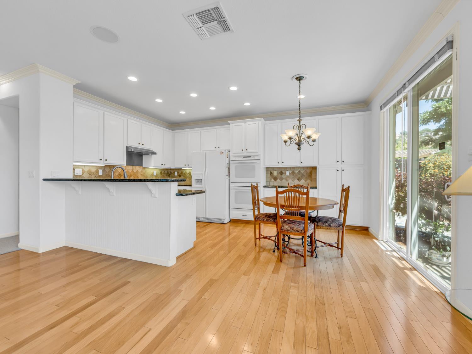 Glennfinnan Way, Folsom, California image 32