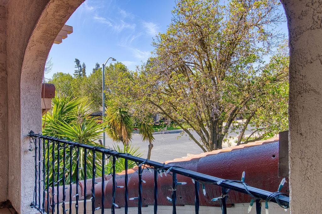 Detail Gallery Image 34 of 41 For 3100 Bridle Path Ln, Modesto,  CA 95356 - 3 Beds | 2/1 Baths
