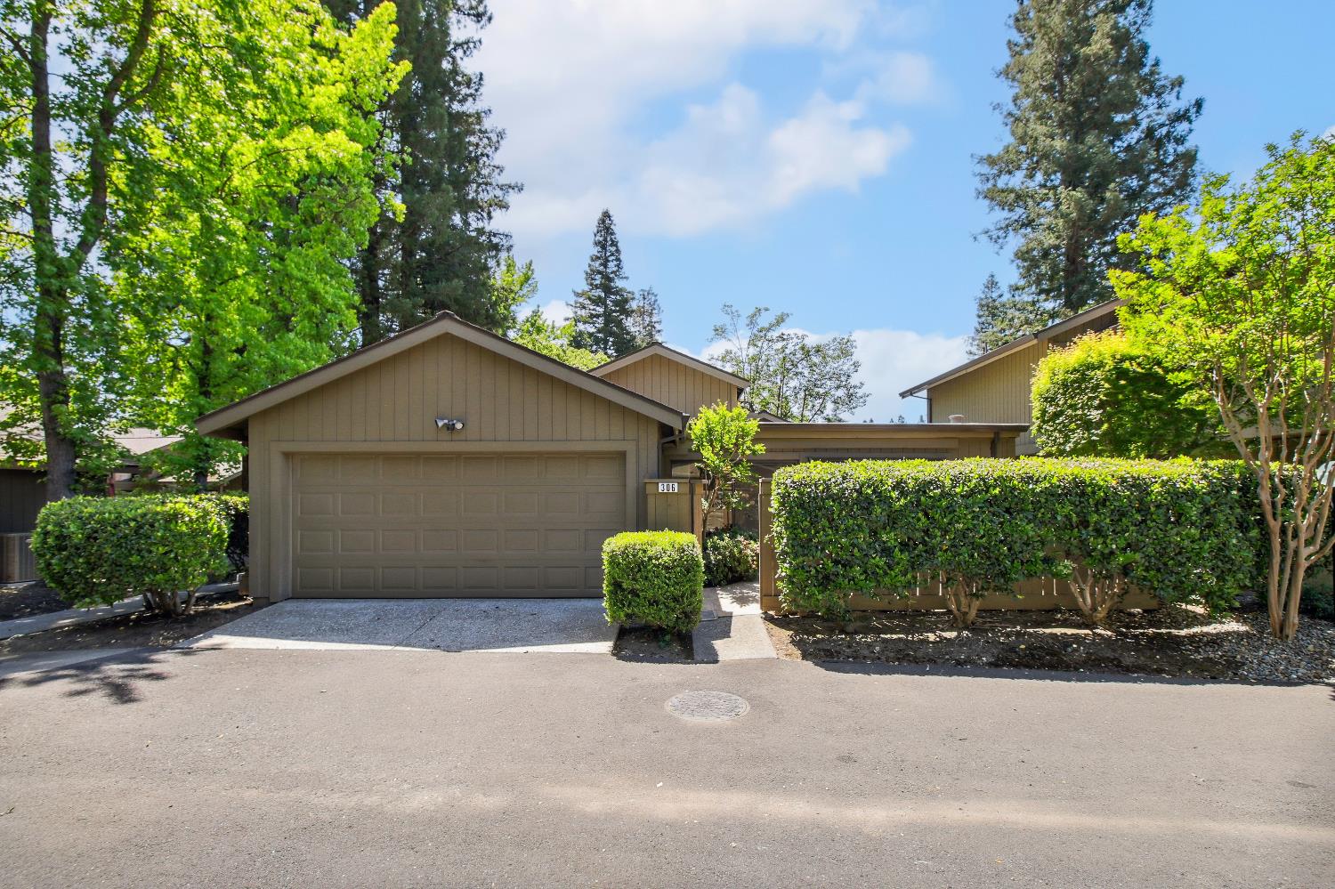 Detail Gallery Image 52 of 59 For 306 East Ranch Rd, Sacramento,  CA 95825 - 2 Beds | 2 Baths