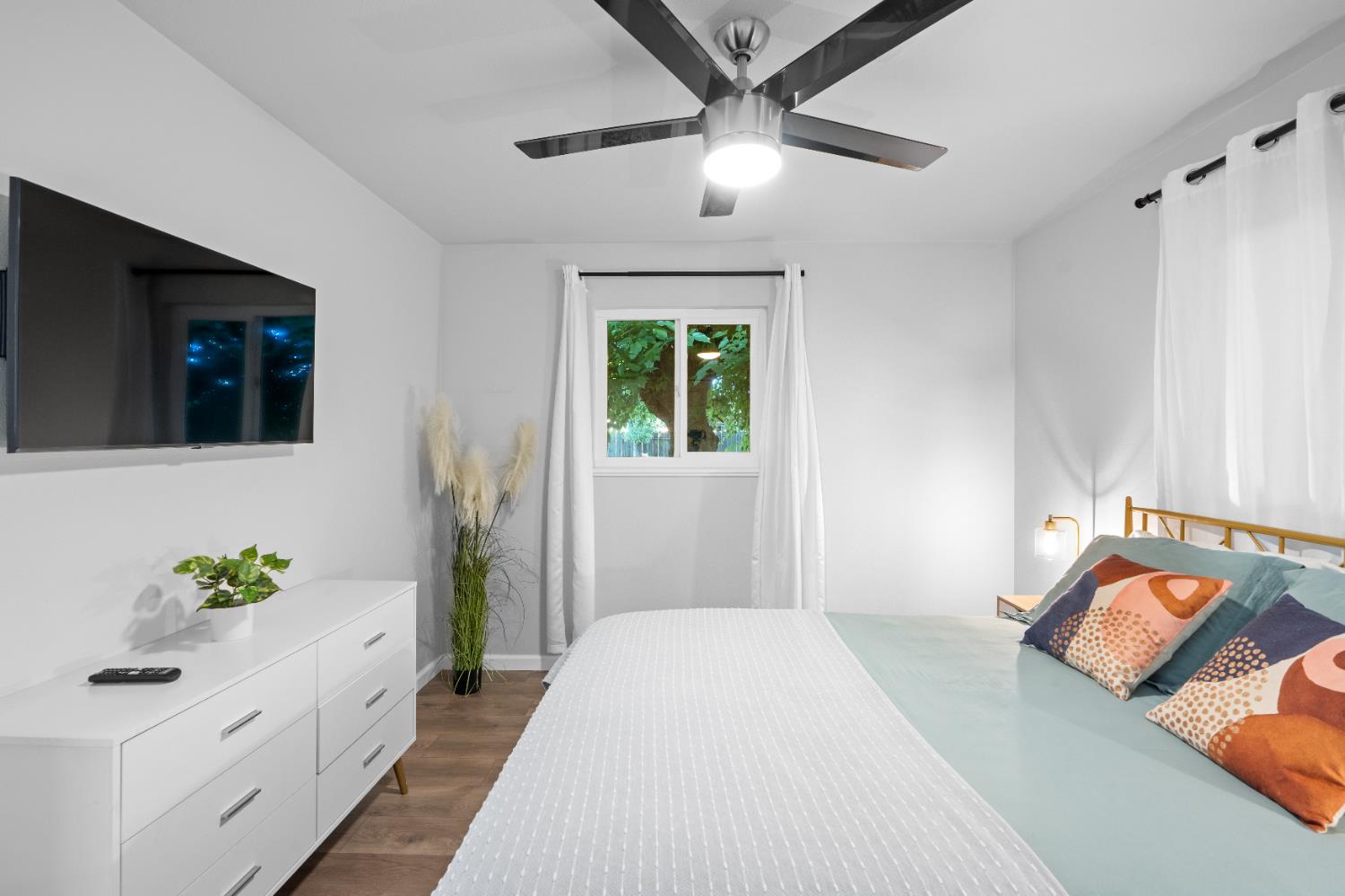 Detail Gallery Image 33 of 48 For 2638 N Olive Ave, Turlock,  CA 95382 - 2 Beds | 1 Baths