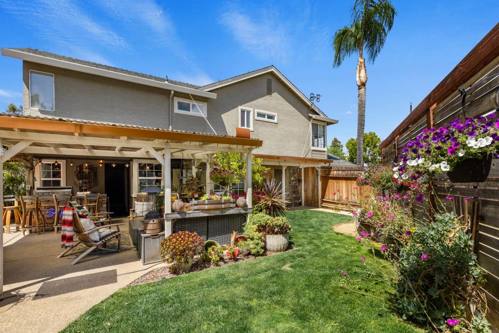 Detail Gallery Image 84 of 99 For 7020 Rathmore Ct, Elk Grove,  CA 95758 - 3 Beds | 2/1 Baths