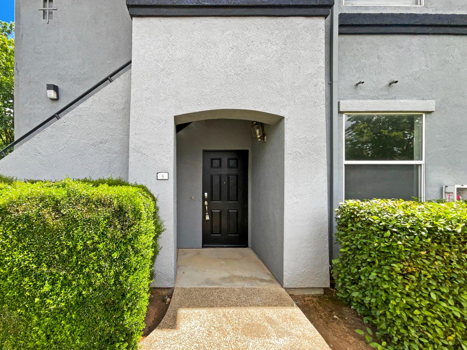 Detail Gallery Image 6 of 20 For 5201 Laguna Oaks Dr #5,  Elk Grove,  CA 95758 - 1 Beds | 1 Baths