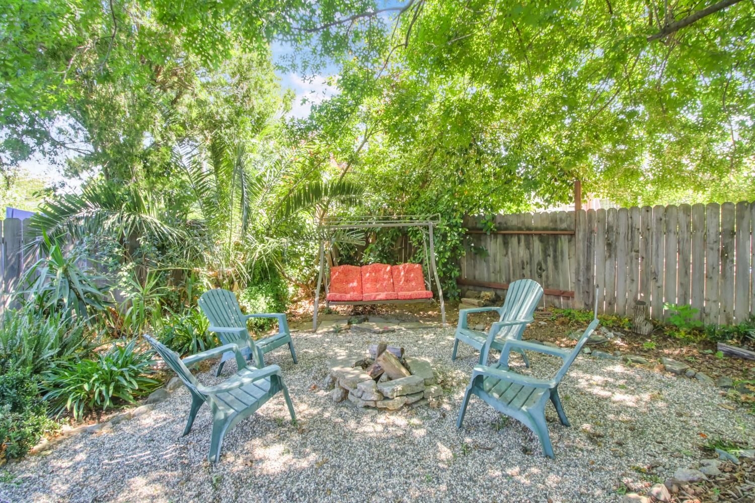Detail Gallery Image 37 of 48 For 5960 12th Ave, Sacramento,  CA 95820 - 3 Beds | 1 Baths