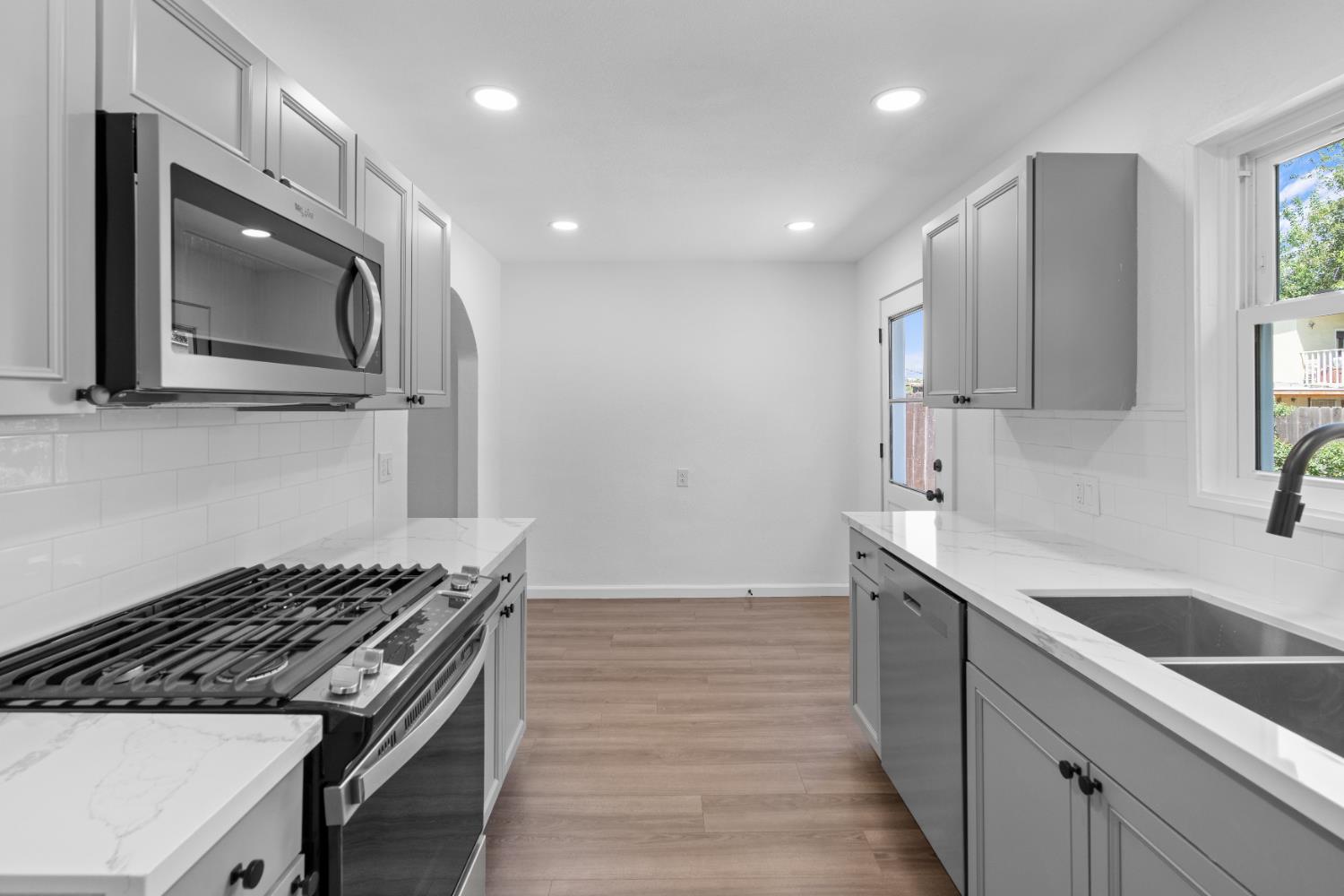Detail Gallery Image 31 of 60 For 2916 Oleander Ave, Merced,  CA 95340 - 2 Beds | 1 Baths