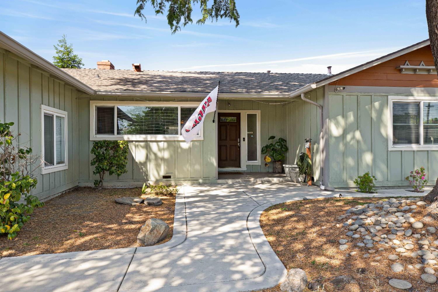 Detail Gallery Image 5 of 50 For 6571 Harrisburg Pl, Stockton,  CA 95207 - 3 Beds | 2 Baths