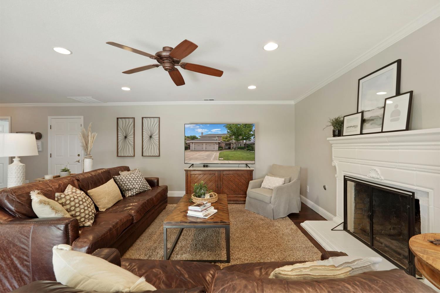Detail Gallery Image 6 of 50 For 525 Vista Rio Ct, Woodbridge,  CA 95258 - 4 Beds | 3 Baths