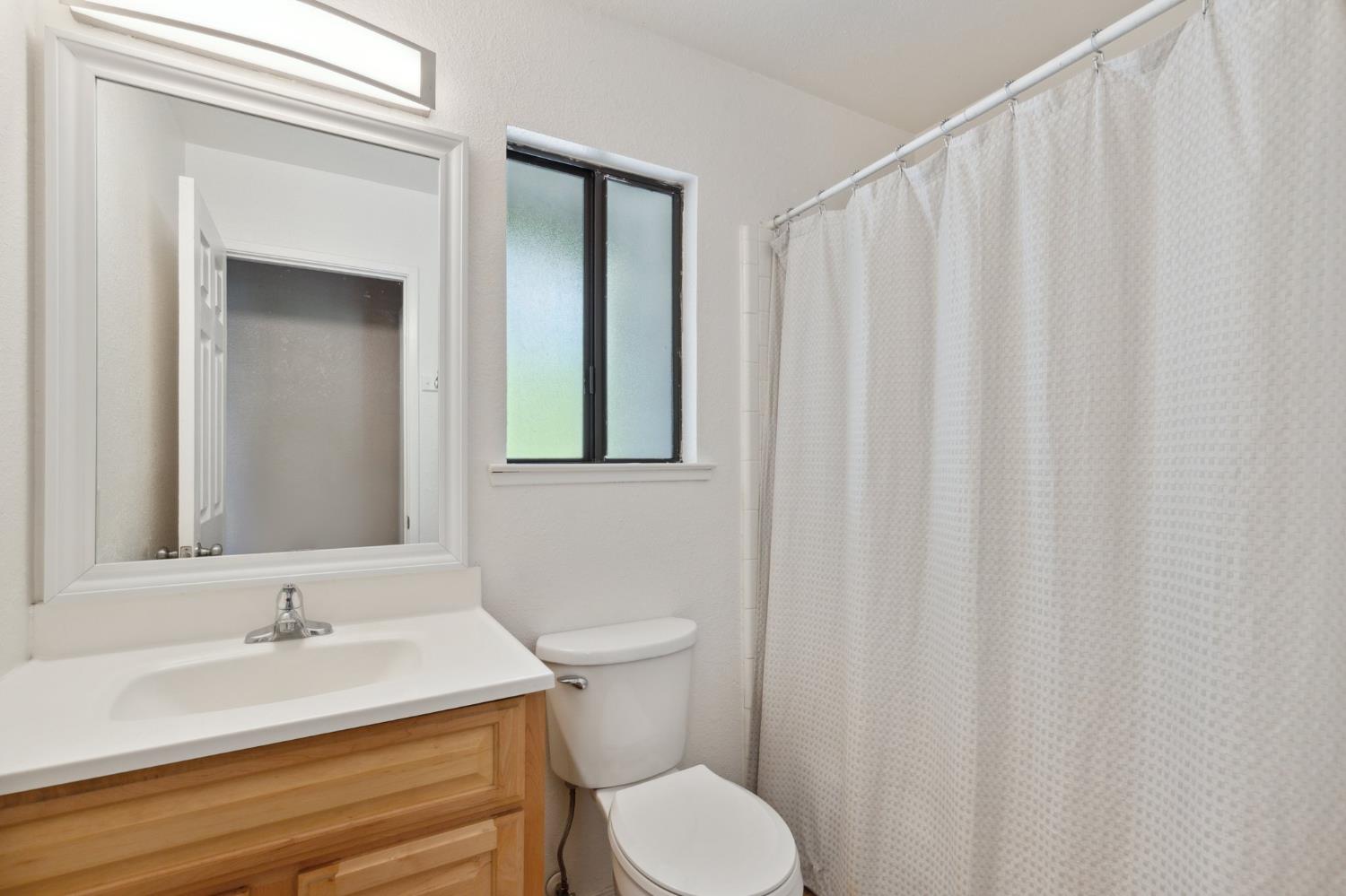 Detail Gallery Image 20 of 34 For 3350 M St #15,  Merced,  CA 95348 - 3 Beds | 2/1 Baths