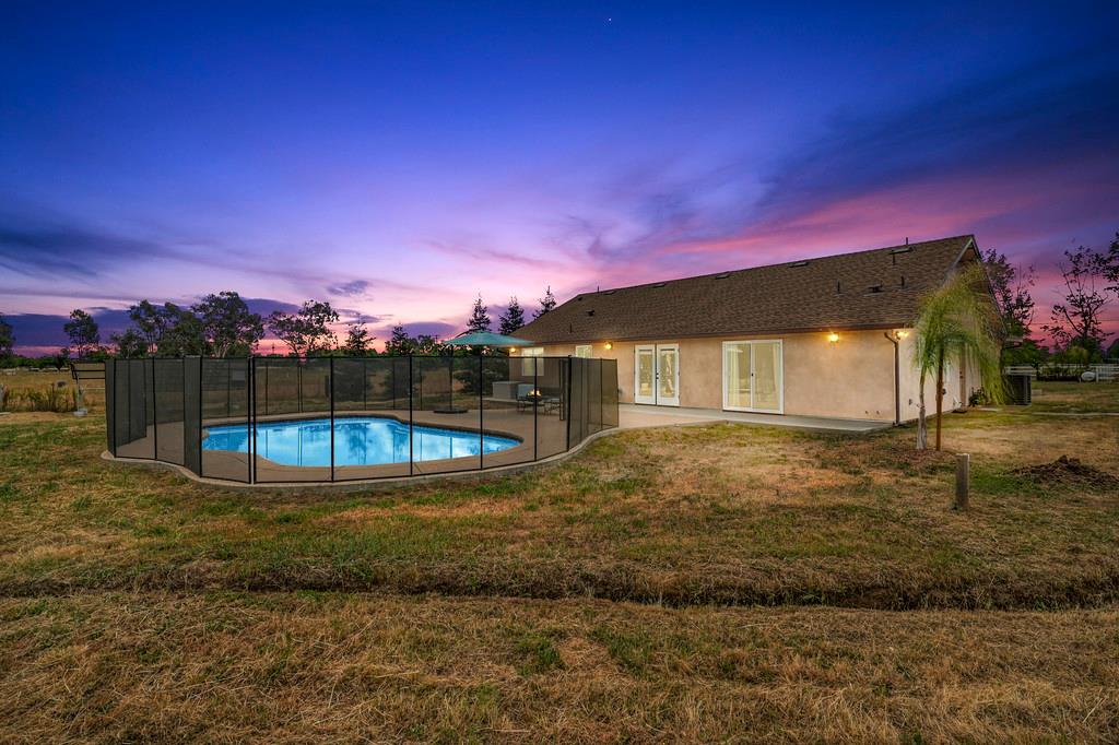 Detail Gallery Image 39 of 87 For 24684 N Watkinson Rd, Acampo,  CA 95220 - 2 Beds | 2 Baths
