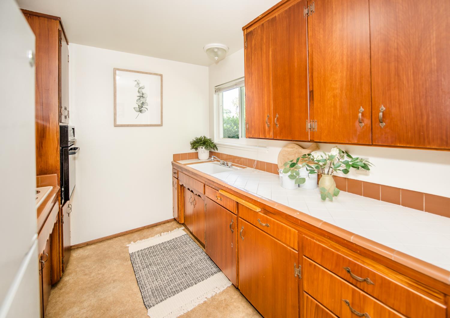 Detail Gallery Image 10 of 21 For 625 Denise Dr, Woodland,  CA 95776 - 3 Beds | 1 Baths