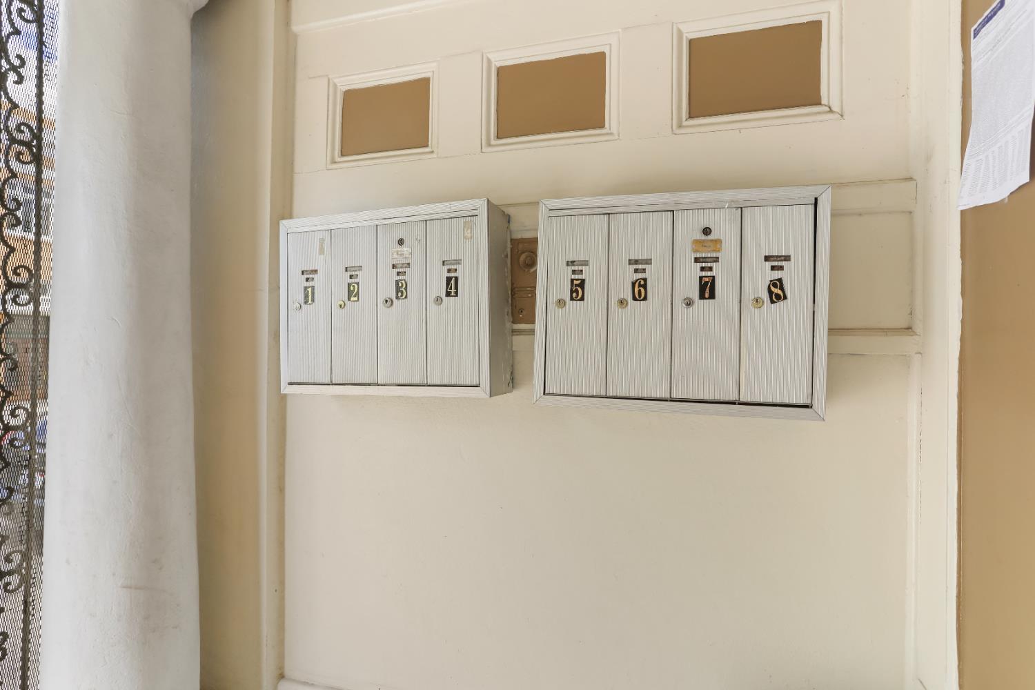 Detail Gallery Image 3 of 23 For 18 W 8th St, Tracy,  CA 95376 - – Beds | – Baths