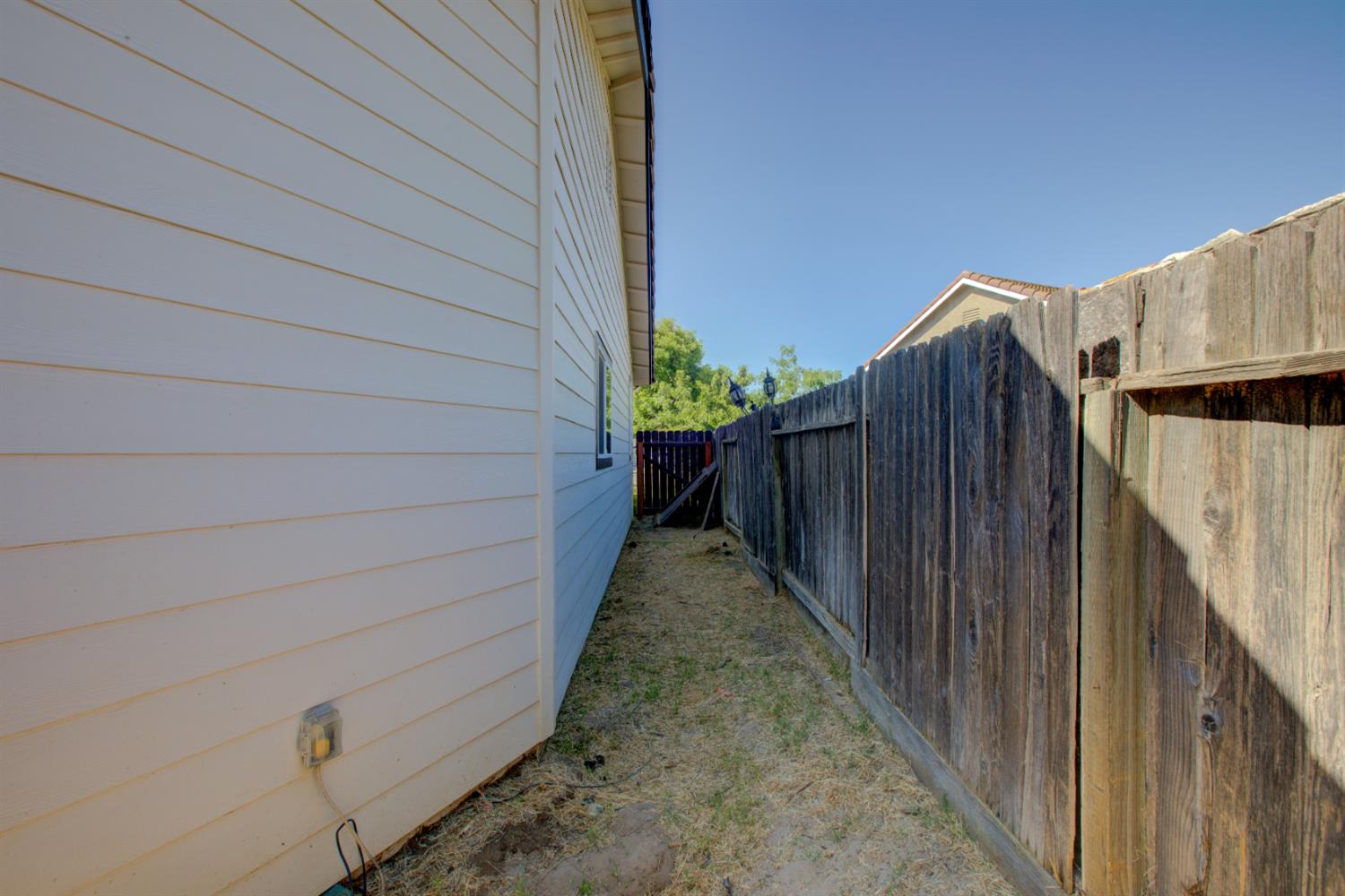 Detail Gallery Image 41 of 49 For 2341 Summersong Ct, Turlock,  CA 95382 - 6 Beds | 3 Baths