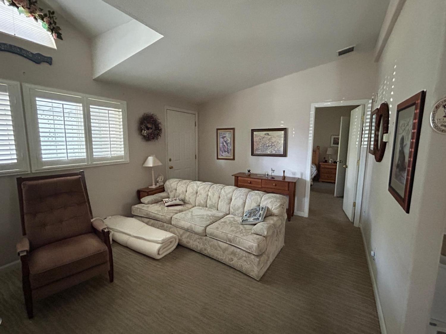 Detail Gallery Image 14 of 28 For 6305 Governors Ln 36, Sacramento,  CA 95828 - 3 Beds | 2 Baths