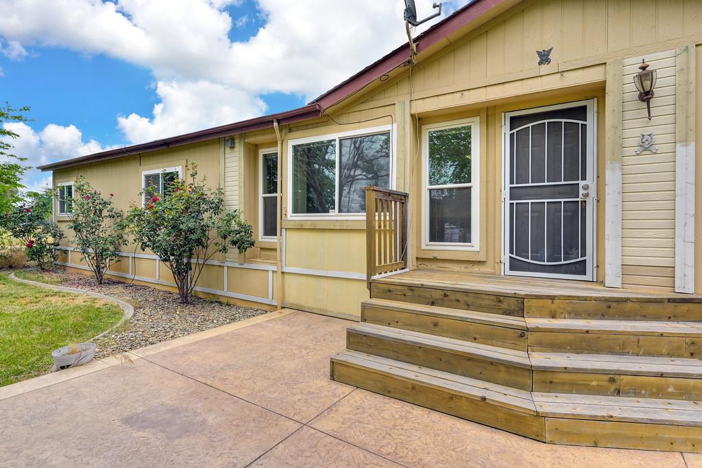 Detail Gallery Image 7 of 87 For 24684 N Watkinson Rd, Acampo,  CA 95220 - 2 Beds | 2 Baths