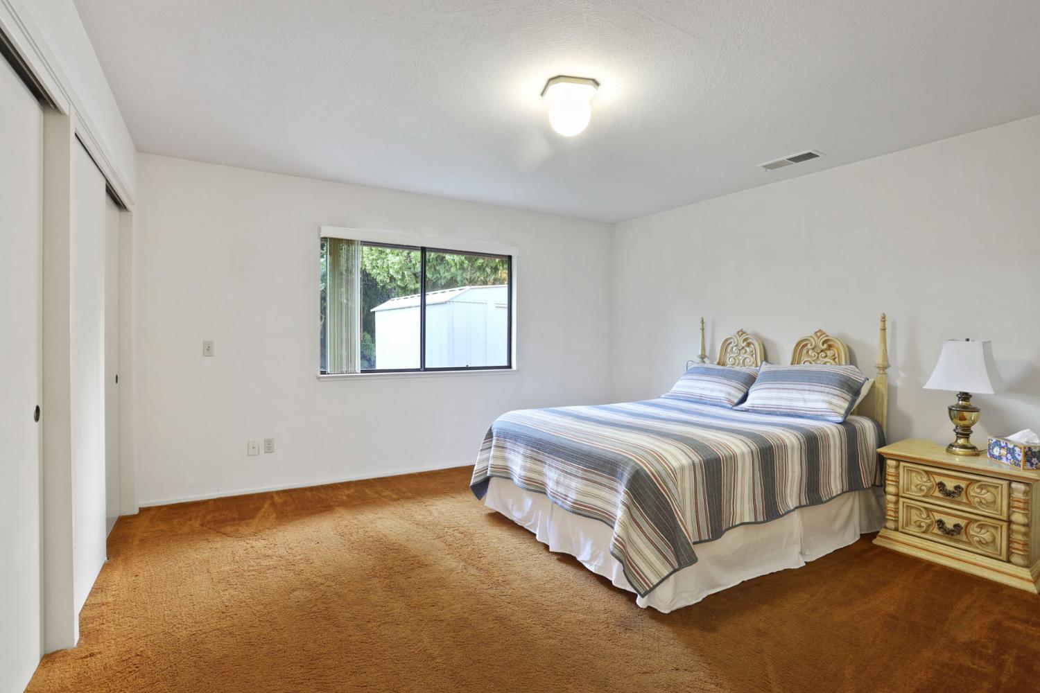 Detail Gallery Image 8 of 19 For 4657 Winding River Cir, Stockton,  CA 95219 - 3 Beds | 2 Baths