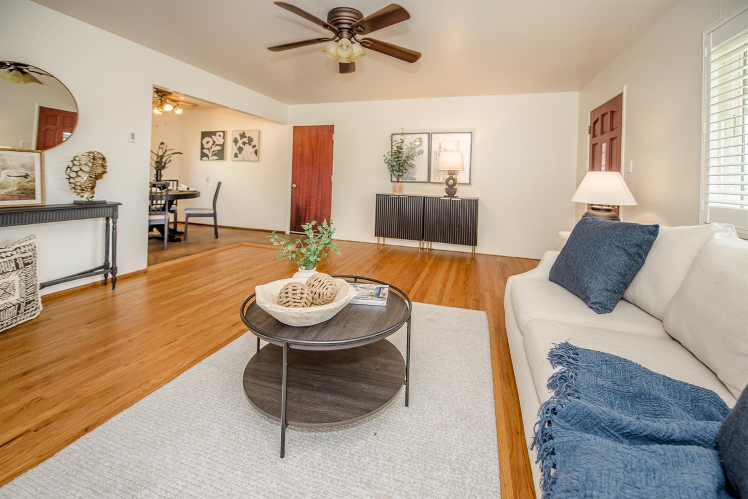 Detail Gallery Image 4 of 21 For 625 Denise Dr, Woodland,  CA 95776 - 3 Beds | 1 Baths