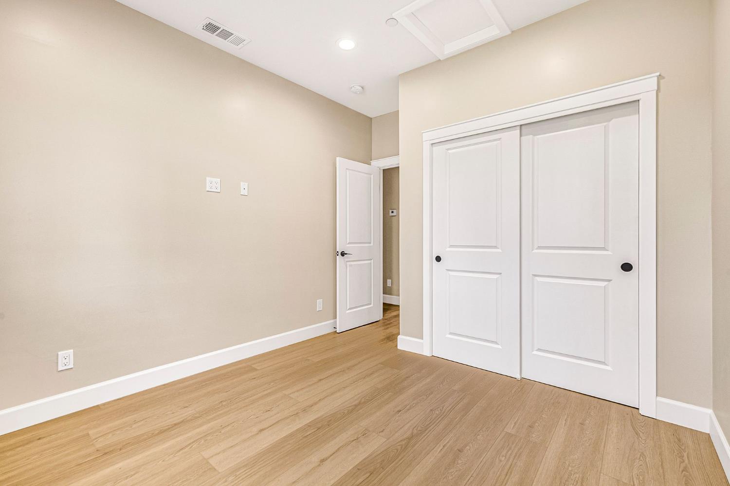 Conifer Drive, Paradise, California image 33