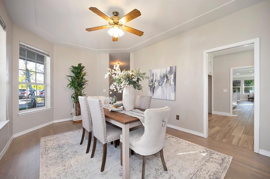 Detail Gallery Image 21 of 92 For 3710 Sutter Hill Ln, Carmichael,  CA 95608 - 4 Beds | 3/1 Baths