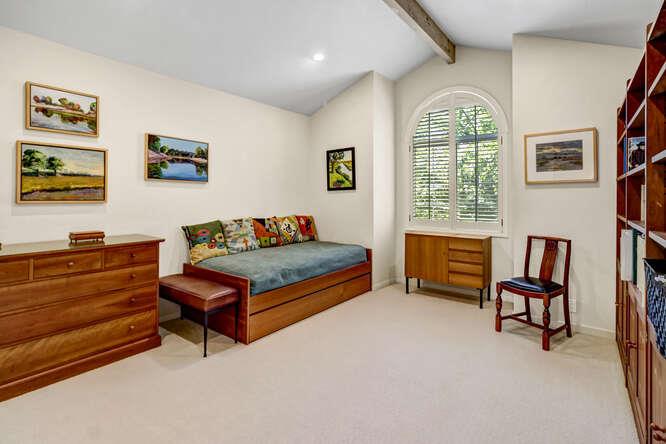 Detail Gallery Image 37 of 82 For 3399 Barberry, Sacramento,  CA 95864 - 5 Beds | 3/2 Baths