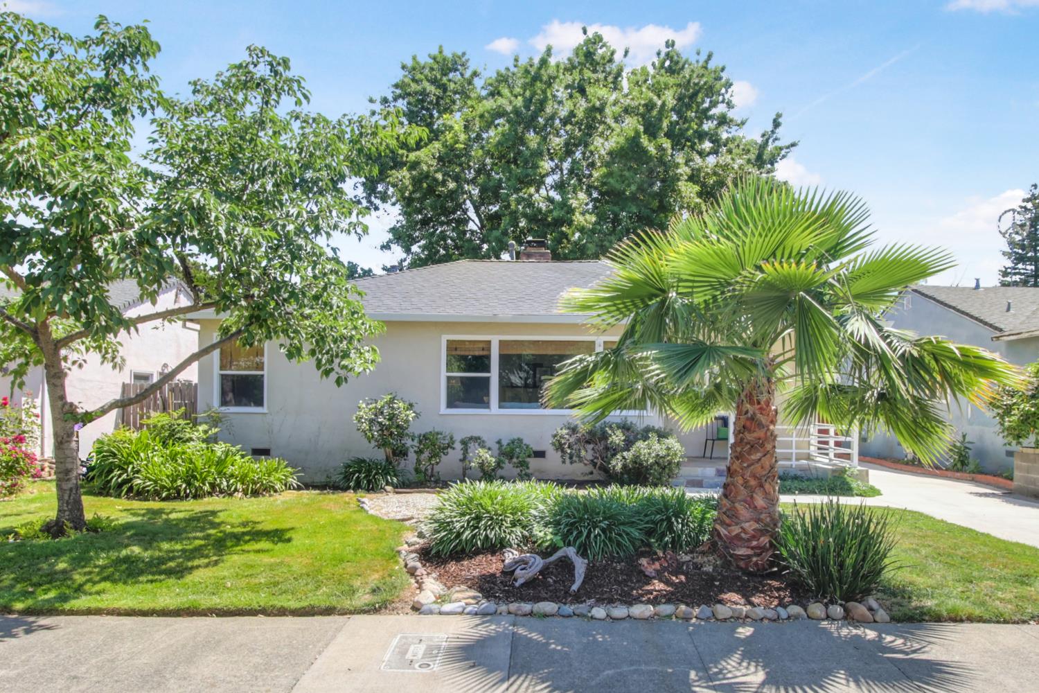 Detail Gallery Image 47 of 48 For 5960 12th Ave, Sacramento,  CA 95820 - 3 Beds | 1 Baths
