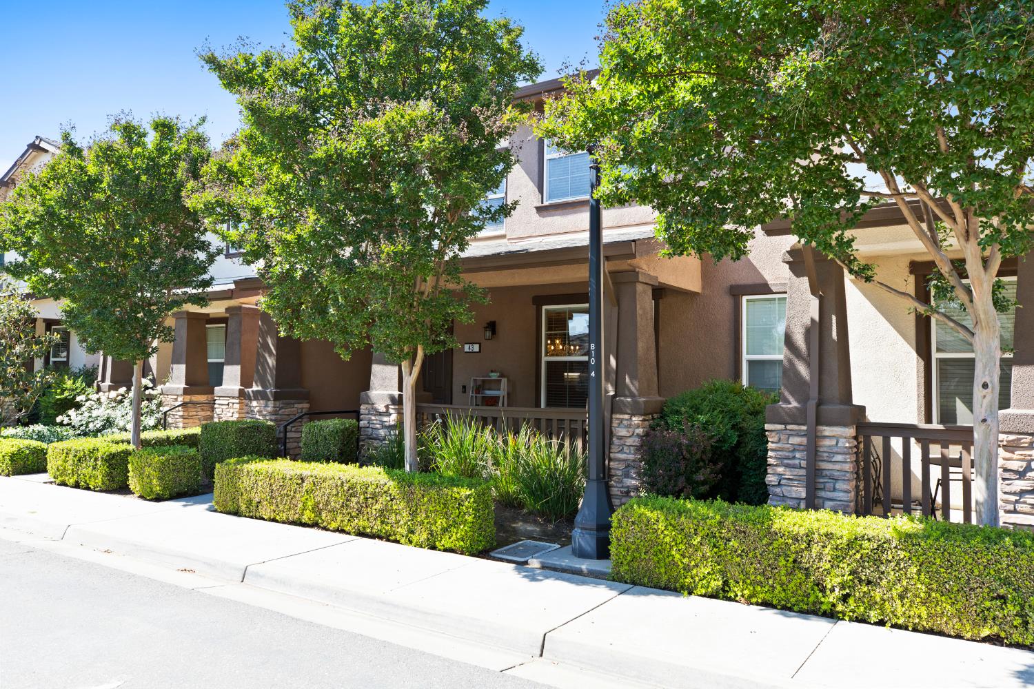 Detail Gallery Image 3 of 44 For 980 Silver Spur Cir #43,  Oakdale,  CA 95361 - 3 Beds | 2/1 Baths