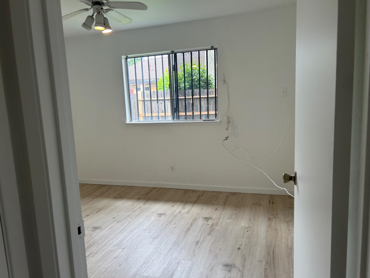 Detail Gallery Image 11 of 17 For 7019 Village Green Dr #103,  Stockton,  CA 95210 - 2 Beds | 2 Baths