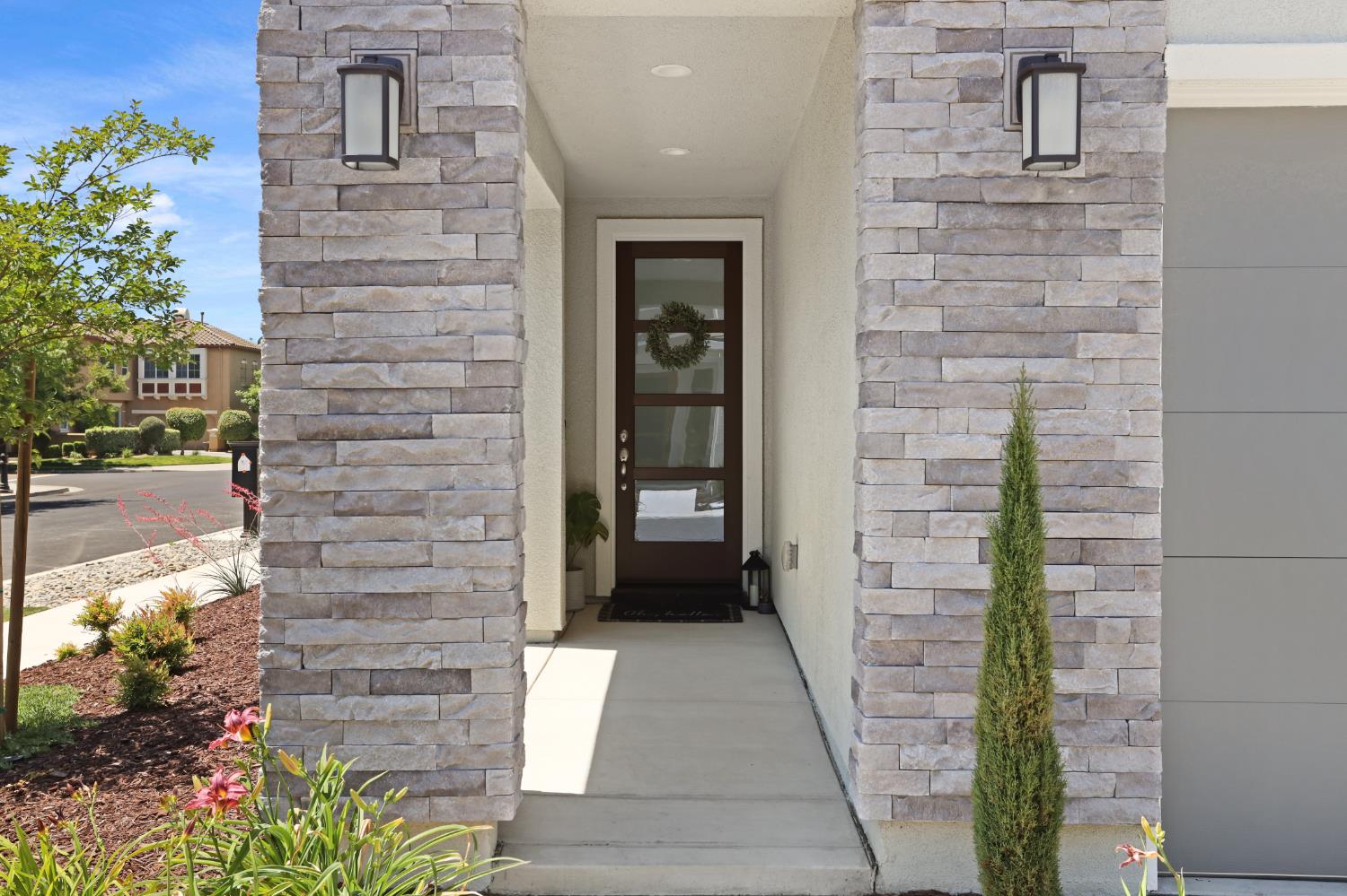 Detail Gallery Image 5 of 38 For 3921 Dedication Dr, Turlock,  CA 95382 - 3 Beds | 2/1 Baths
