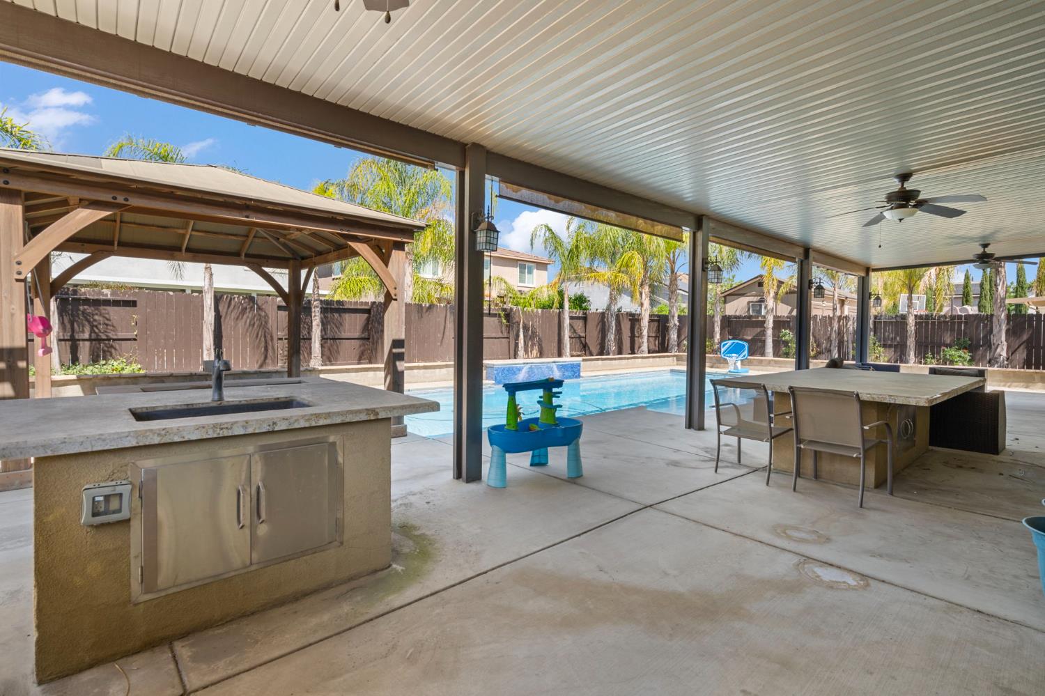 Detail Gallery Image 42 of 46 For 2317 Mathar Dr, Manteca,  CA 95337 - 5 Beds | 4/1 Baths
