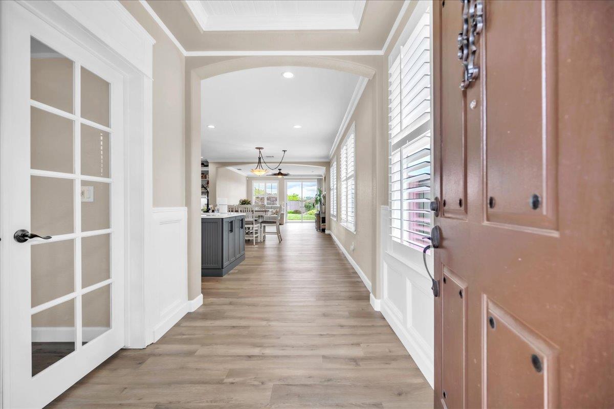 Detail Gallery Image 3 of 40 For 4117 Torrazzo Way, El Dorado Hills,  CA 95762 - 3 Beds | 2 Baths