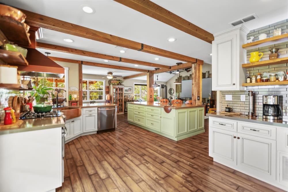 Detail Gallery Image 24 of 99 For 7020 Rathmore Ct, Elk Grove,  CA 95758 - 3 Beds | 2/1 Baths