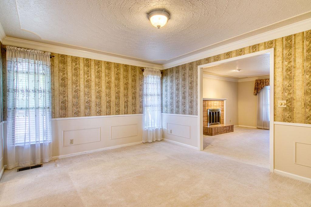 Detail Gallery Image 14 of 41 For 3100 Bridle Path Ln, Modesto,  CA 95356 - 3 Beds | 2/1 Baths
