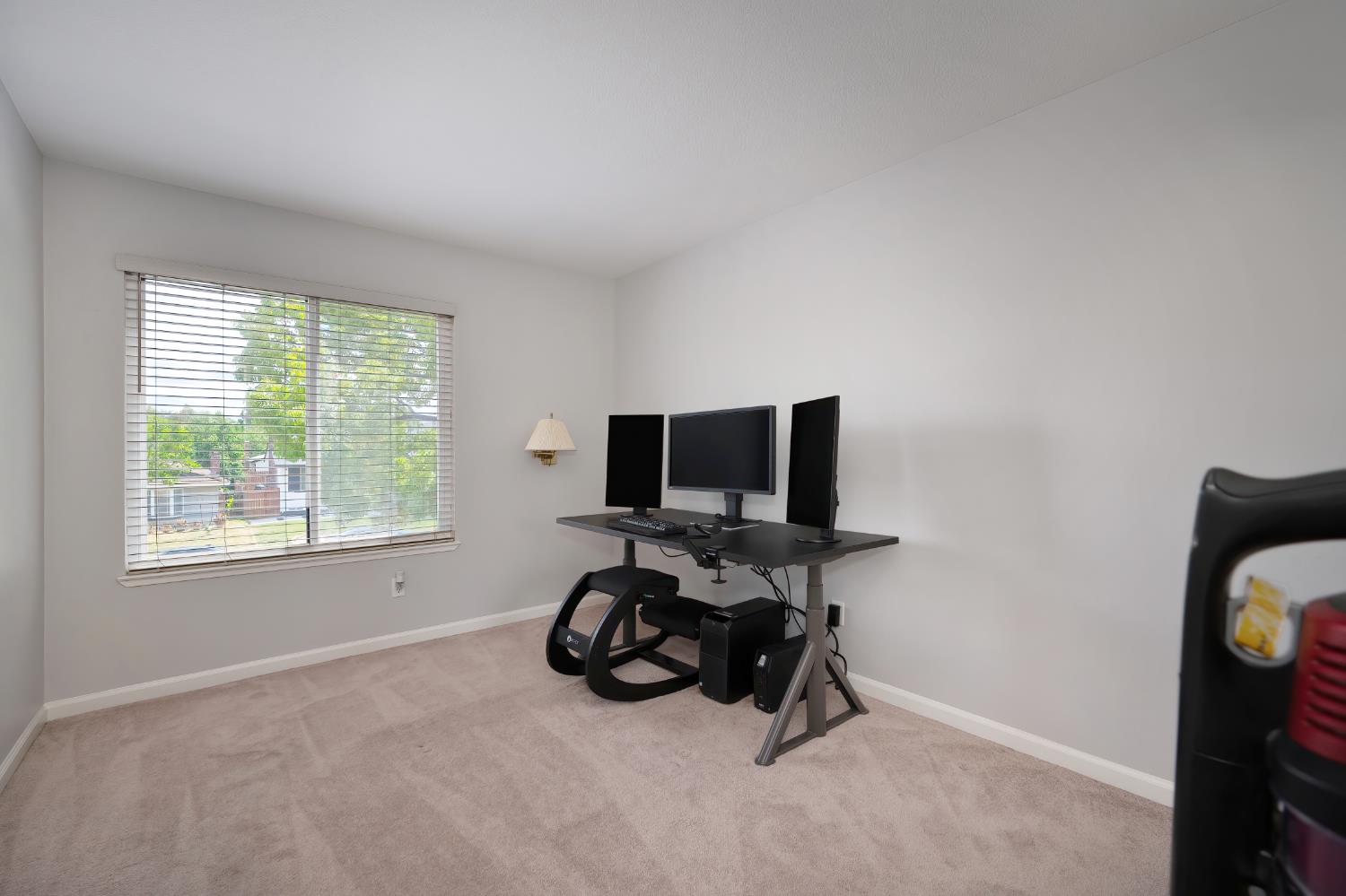 Caldera Way, Sacramento, California image 21