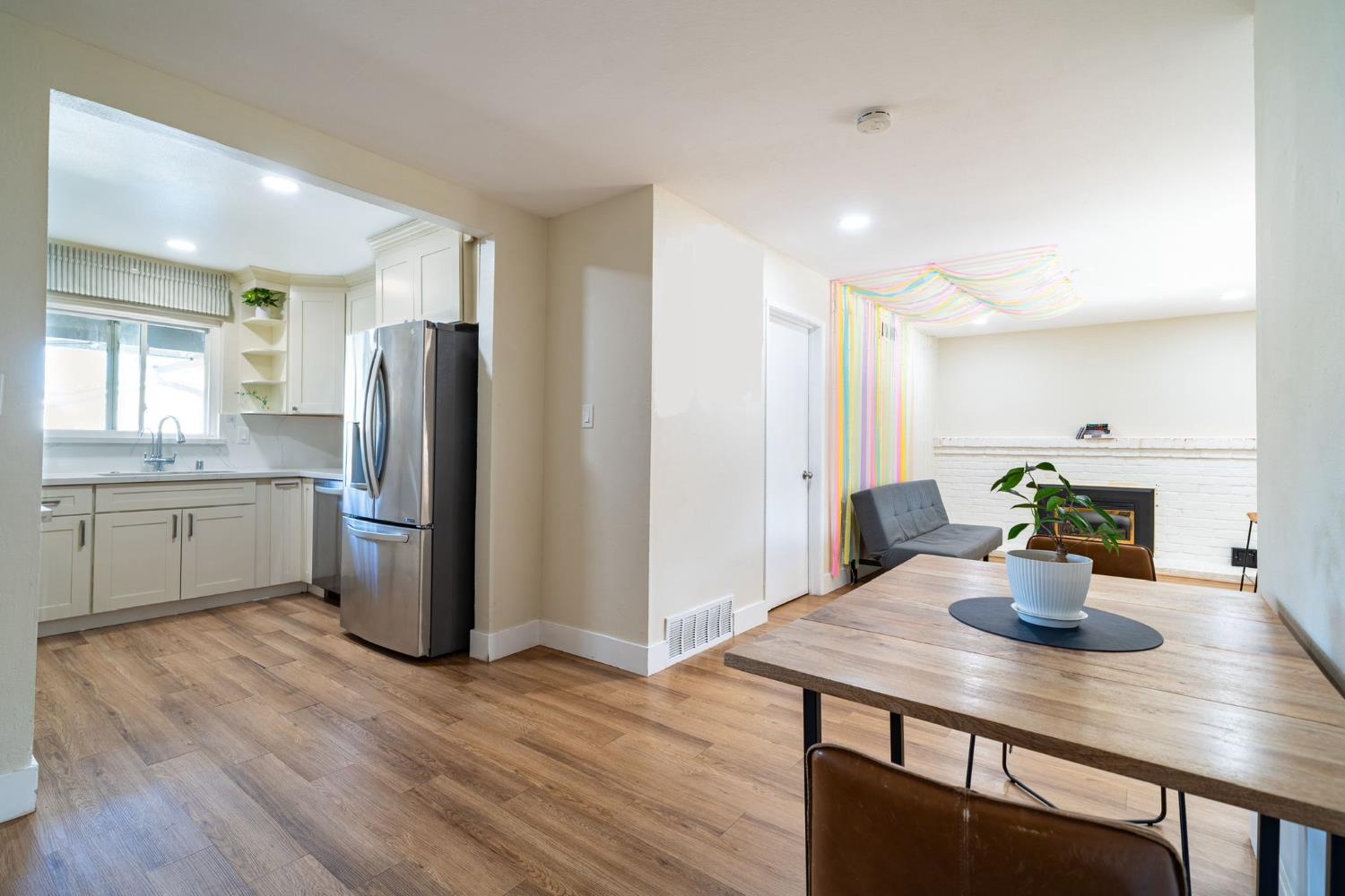 Scripps St, Hayward, California image 9