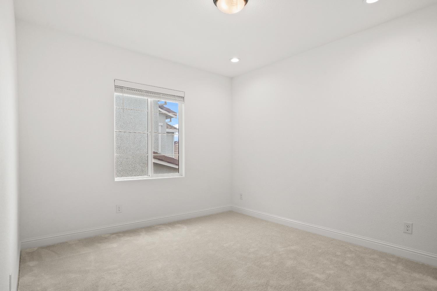 Detail Gallery Image 49 of 71 For 12840 Pier View Way, Rancho Cordova,  CA 95742 - 4 Beds | 3/1 Baths