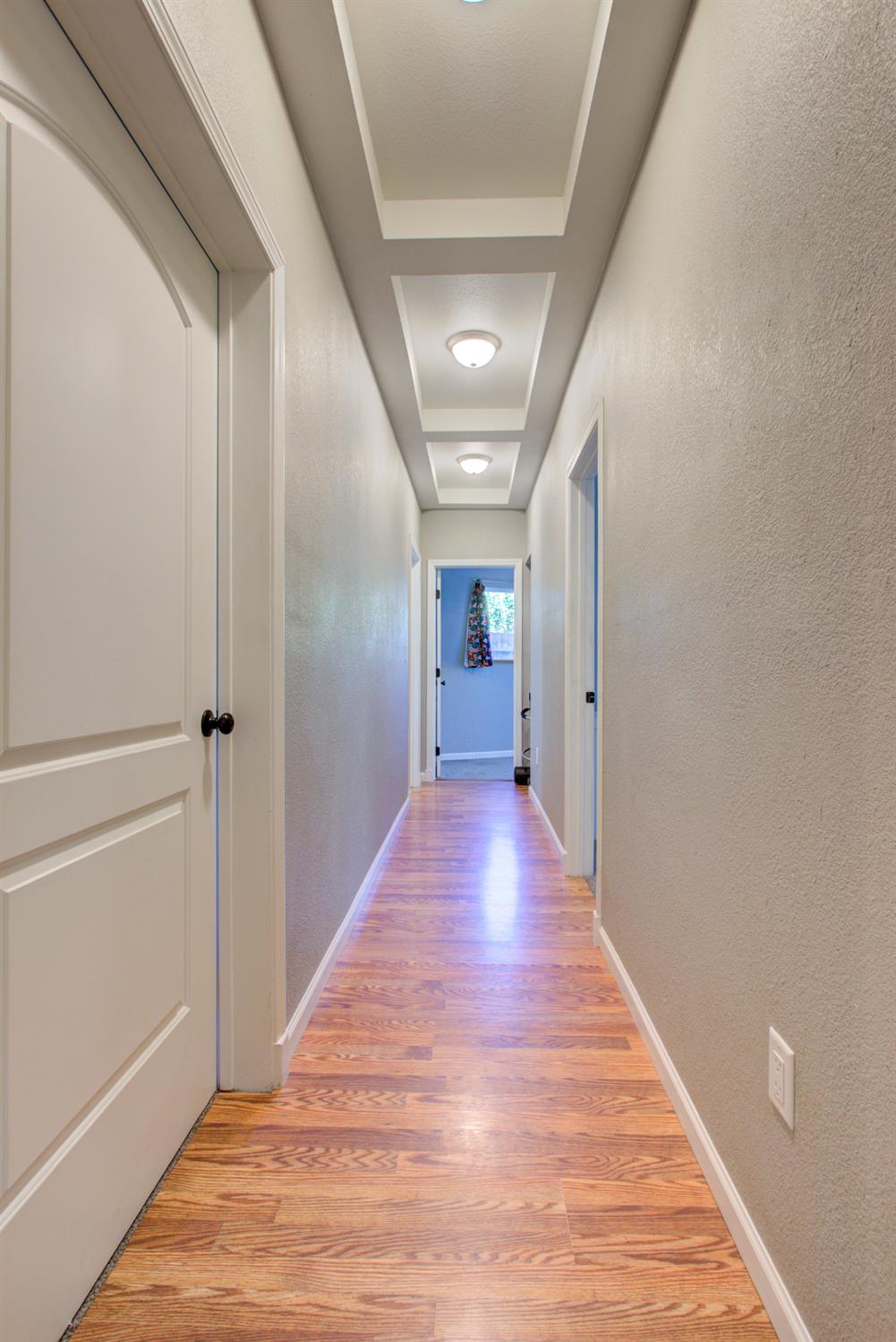 Detail Gallery Image 20 of 49 For 2341 Summersong Ct, Turlock,  CA 95382 - 6 Beds | 3 Baths