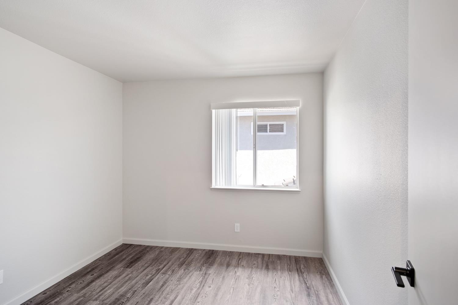Detail Gallery Image 18 of 27 For 1243 Windham Ct, Tracy,  CA 95377 - 3 Beds | 2/1 Baths