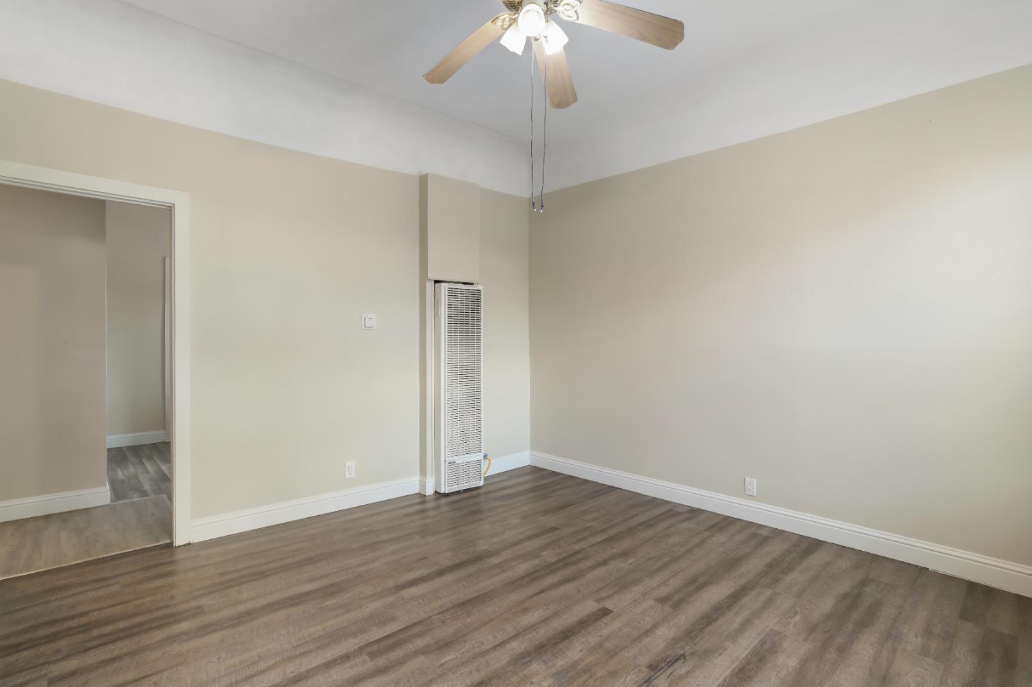 Detail Gallery Image 16 of 23 For 18 W 8th St, Tracy,  CA 95376 - – Beds | – Baths